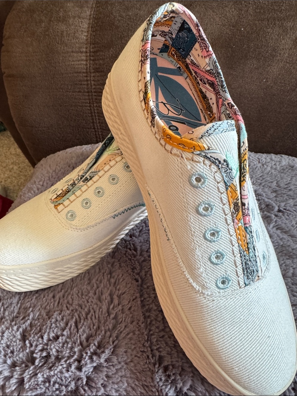 Blowfish Women’s White Slip-On Canvas Sneakers with Colorful Paisley Trim